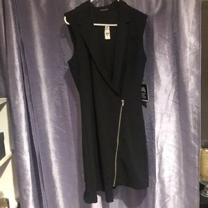 Black express dress size medium. Never been worn